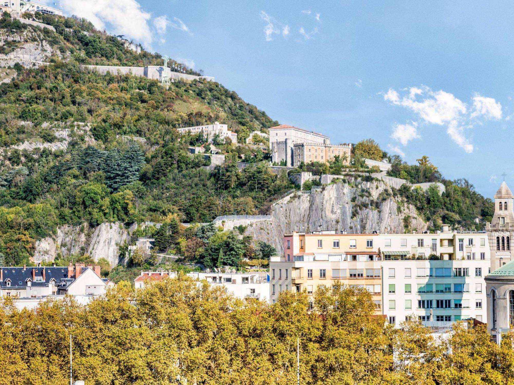 Novotel Grenoble Centre מראה חיצוני תמונה