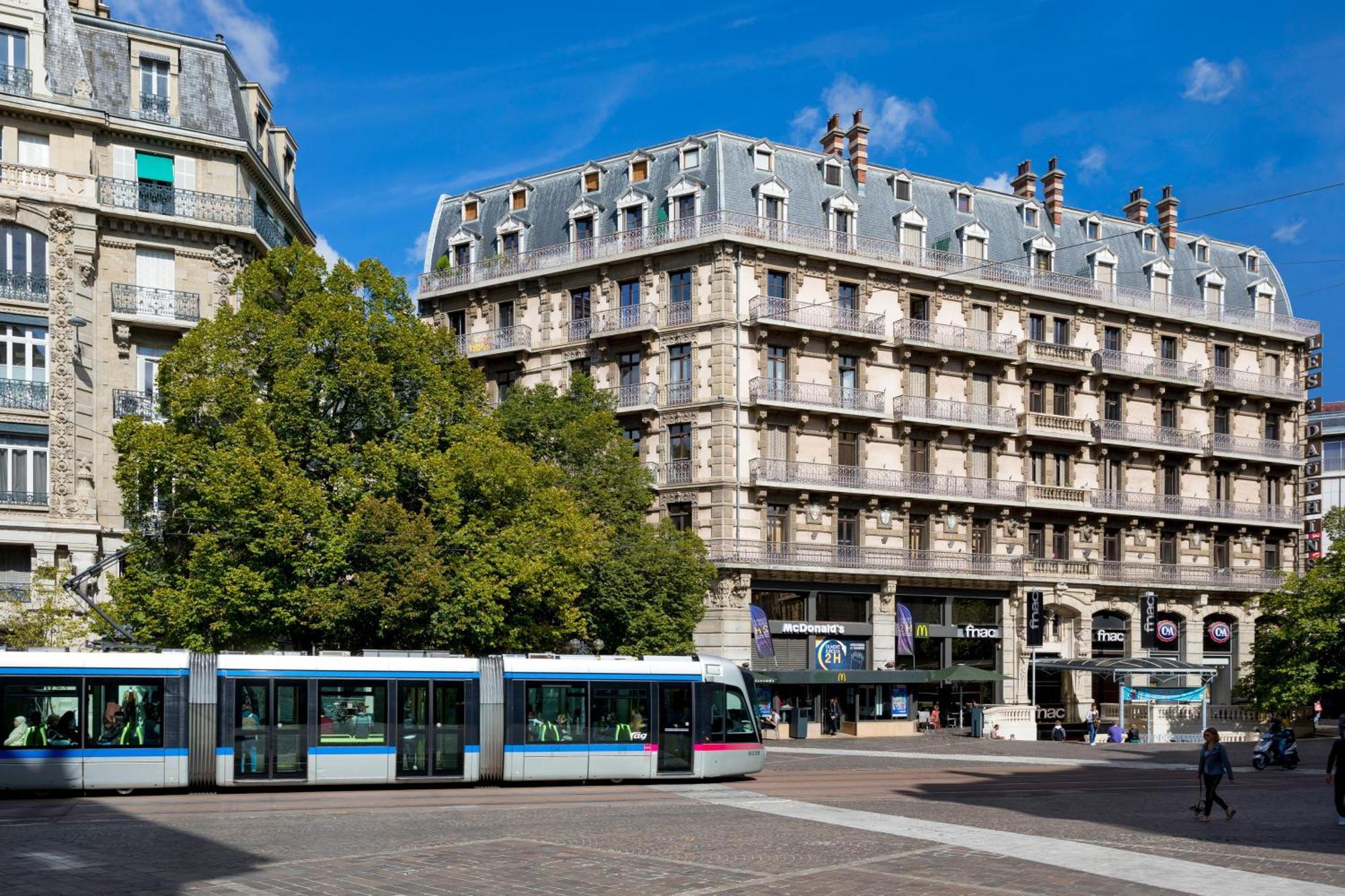 Novotel Grenoble Centre מראה חיצוני תמונה